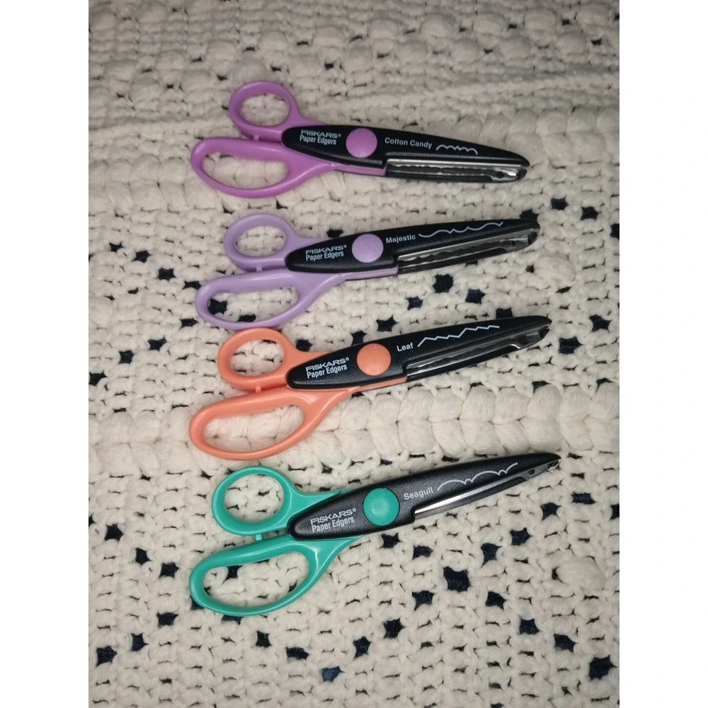 Lot 4 Fiskars Paper Edgers Scissors Scrapbook Cotton Candy Leaf Majestic Seagull